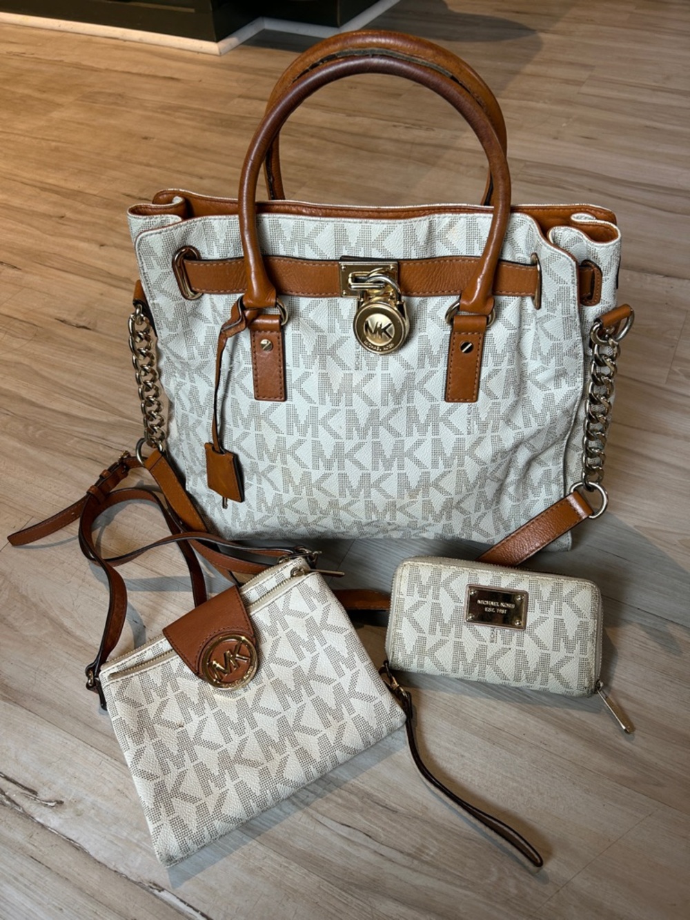 Michael Kors Cream & Brown Signature Tote with Matching Wallets and Crossbody